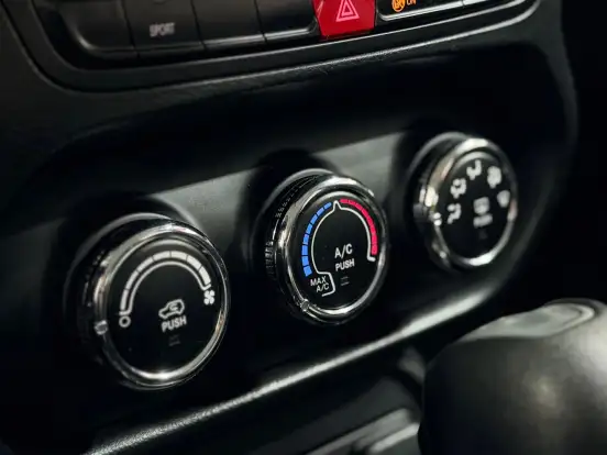 JEEP-RENEGADE-1.8 16V FLEX SPORT 4P AUTOMÁTICO JEEP-RENEGADE-2018