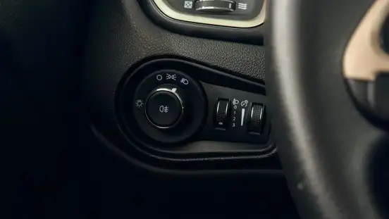 JEEP-RENEGADE-2018