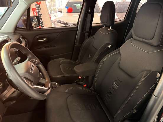 JEEP-RENEGADE-1.3 T270 TURBO FLEX ALTITUDE AT6 JEEP-RENEGADE-2024