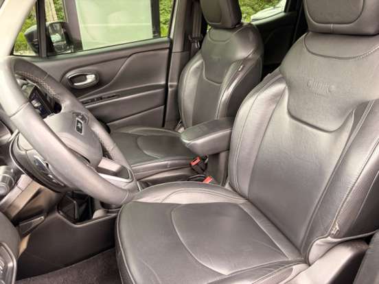 JEEP-RENEGADE-2022