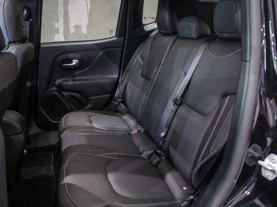JEEP-RENEGADE-2025