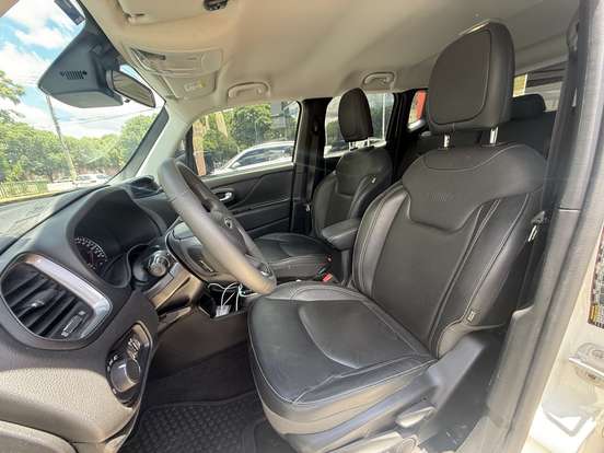 JEEP-RENEGADE-2023