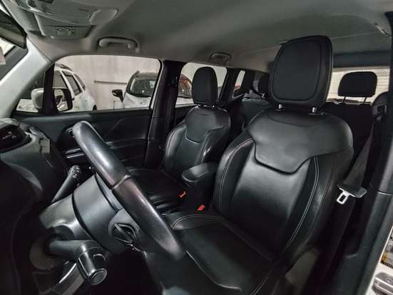 JEEP-RENEGADE-2020