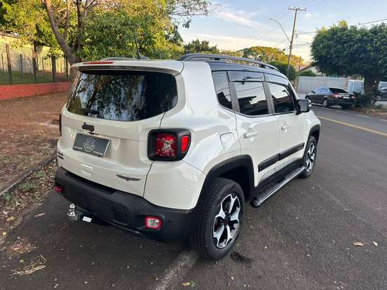 JEEP-RENEGADE-2018