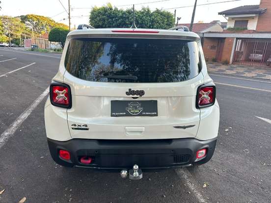 JEEP-RENEGADE-2018