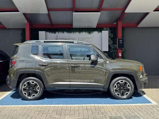 JEEP-RENEGADE-2.0 16V TURBO DIESEL TRAILHAWK 4P 4X4 AUTOMÁTICO JEEP-RENEGADE-2018