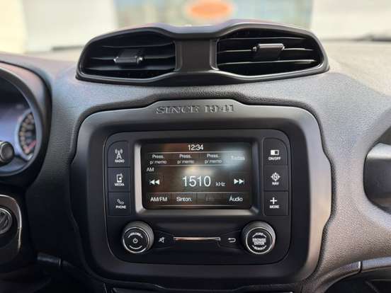 JEEP-RENEGADE-2.0 16V TURBO DIESEL TRAILHAWK 4P 4X4 AUTOMÁTICO JEEP-RENEGADE-2015
