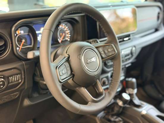 JEEP-WRANGLER-2026