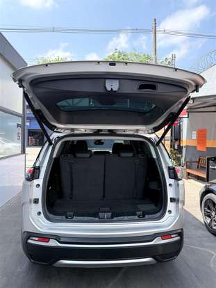 JEEP-COMMANDER-2021