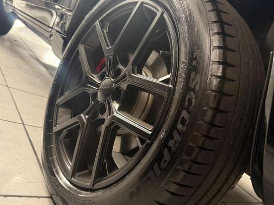 JEEP-COMMANDER-2.0 HURRICANE 4 TURBO GASOLINA BLACKHAWK AT9 JEEP-COMMANDER-2025