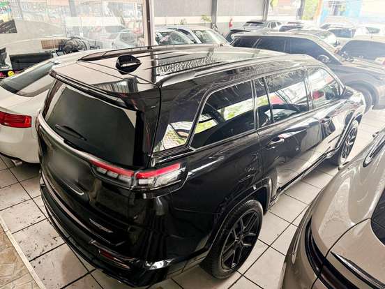 JEEP-COMMANDER-2025