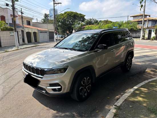 JEEP-COMMANDER-2021