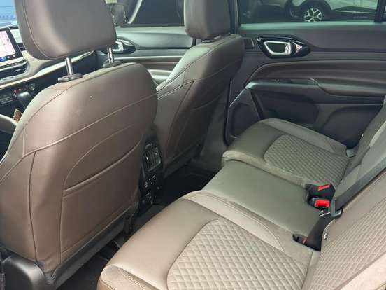 JEEP-COMMANDER-2.0 TD380 TURBO DIESEL OVERLAND AT9 JEEP-COMMANDER-2021