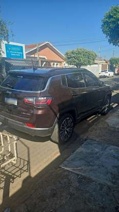 JEEP-COMPASS-2021