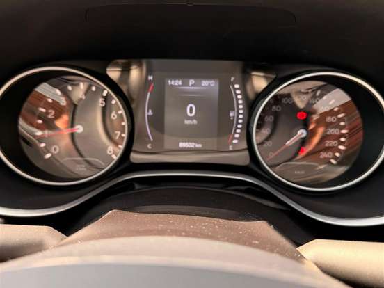 JEEP-COMPASS-2.0 16V FLEX LONGITUDE AUTOMÁTICO JEEP-COMPASS-2018