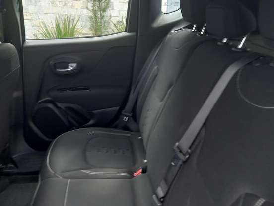 JEEP-RENEGADE-1.3 T270 TURBO FLEX AT6 JEEP-RENEGADE-2024