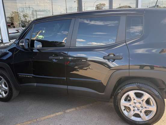 JEEP-RENEGADE-1.3 T270 TURBO FLEX AT6 JEEP-RENEGADE-2024