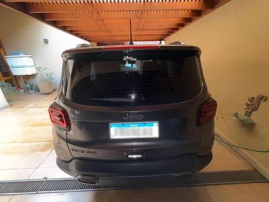 JEEP-RENEGADE-2022