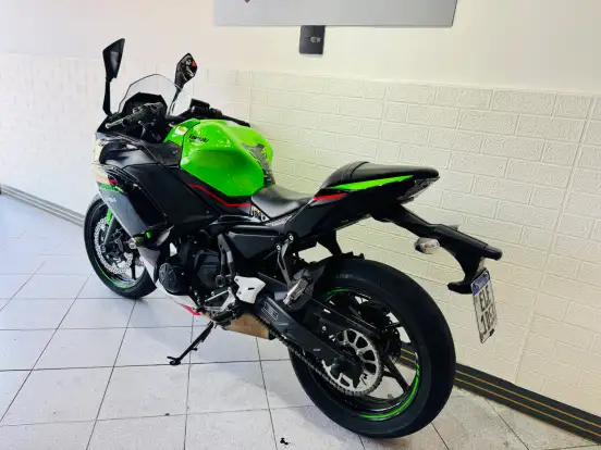 KAWASAKI-NINJA 650 ABS-2022
