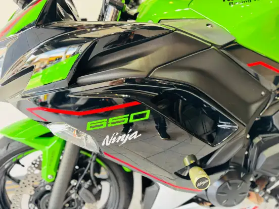 KAWASAKI-NINJA 650 ABS-2022