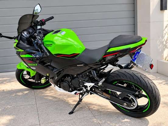 KAWASAKI-NINJA 400 KAWASAKI-NINJA 400-2022