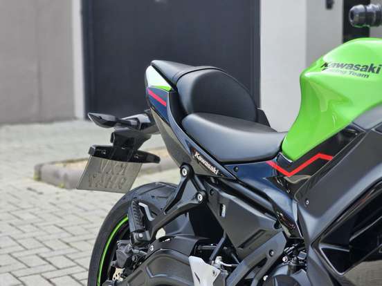 KAWASAKI-NINJA 650 ABS-2022