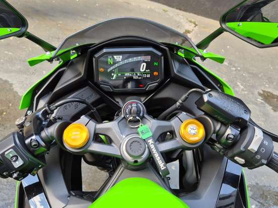 KAWASAKI-NINJA ZX-4R SE KAWASAKI-NINJA ZX-4R SE-2026