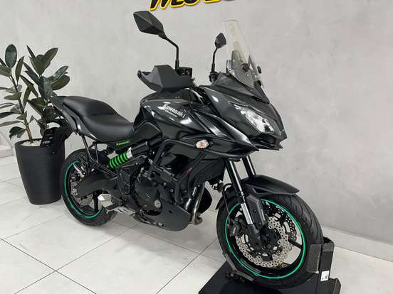KAWASAKI-VERSYS-2016