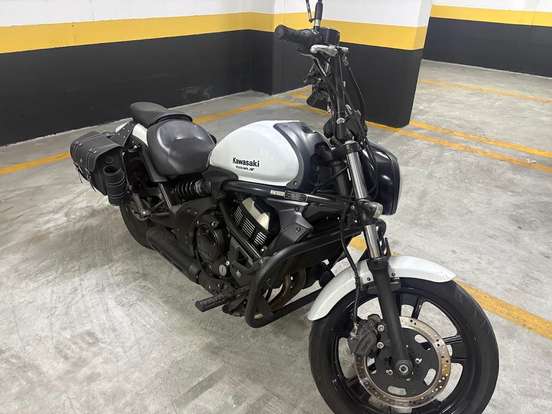 KAWASAKI-VULCAN S-2015