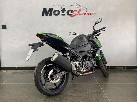 KAWASAKI-Z400-2021