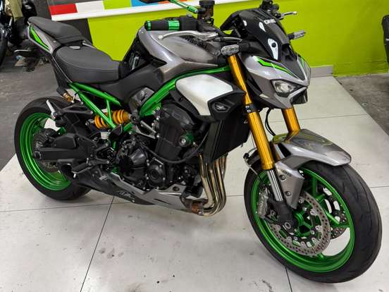 KAWASAKI-Z900 R EDITION KAWASAKI-Z900 R EDITION-2026