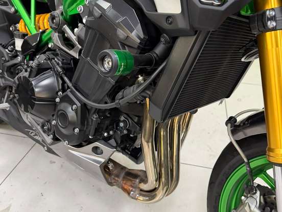 KAWASAKI-Z900 R EDITION KAWASAKI-Z900 R EDITION-2026