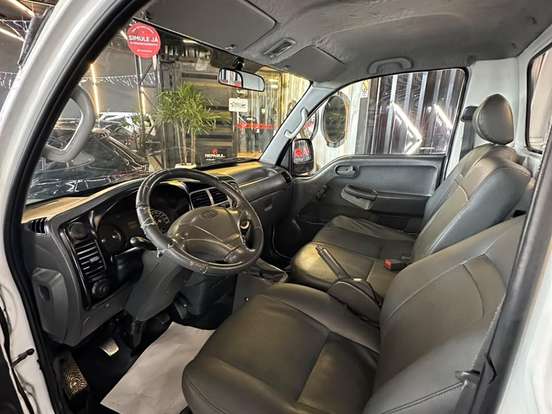 KIA-BONGO-2.5 K-2500 4X2 CS TURBO DIESEL 2P MANUAL KIA-BONGO-2011