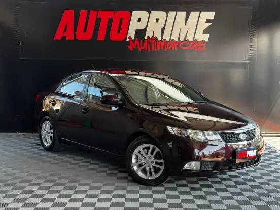 KIA-CERATO-1.6 EX3 SEDAN 16V GASOLINA 4P AUTOMÁTICO KIA-CERATO-2011