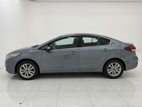 KIA-CERATO-1.6 SX 16V FLEX 4P AUTOMÁTICO KIA-CERATO-2018