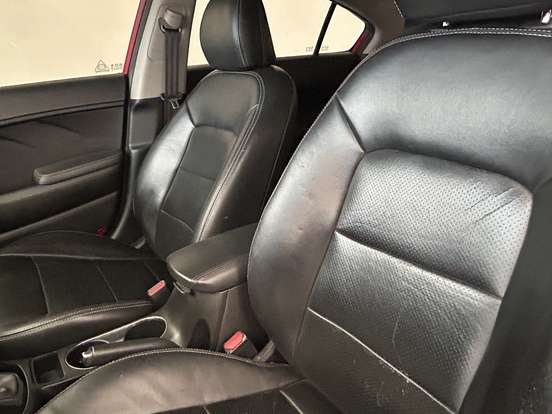 KIA-CERATO-1.6 SX 16V FLEX 4P AUTOMÁTICO KIA-CERATO-2018