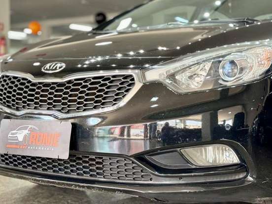 KIA-CERATO-1.6 SX 16V FLEX 4P AUTOMÁTICO KIA-CERATO-2014