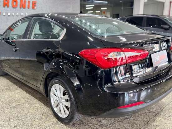 KIA-CERATO-1.6 SX 16V FLEX 4P AUTOMÁTICO KIA-CERATO-2014
