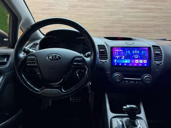 KIA-CERATO-1.6 SX 16V FLEX 4P AUTOMÁTICO KIA-CERATO-2017