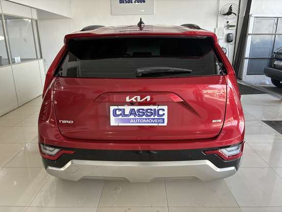 KIA-NIRO-2023