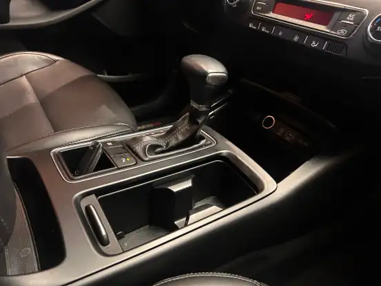 KIA-SORENTO-2.4 16V GASOLINA EX 7L AWD AUTOMÁTICO KIA-SORENTO-2018