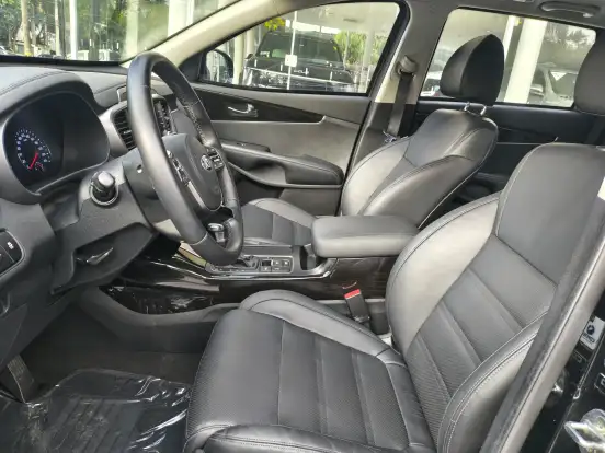 KIA-SORENTO-3.5 V6 GASOLINA EX 7L AWD AUTOMATICO KIA-SORENTO-2019