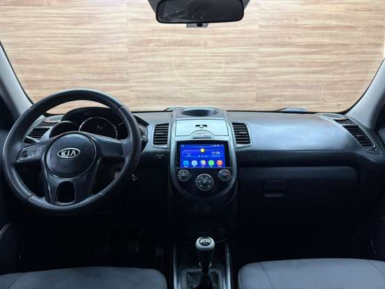 KIA-SOUL-1.6 EX 16V GASOLINA 4P MANUAL KIA-SOUL-2010