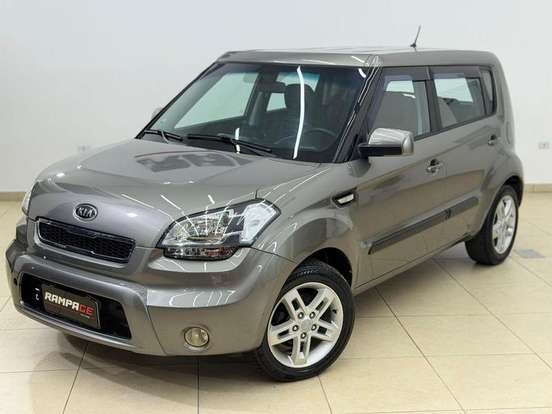 KIA-SOUL-2010