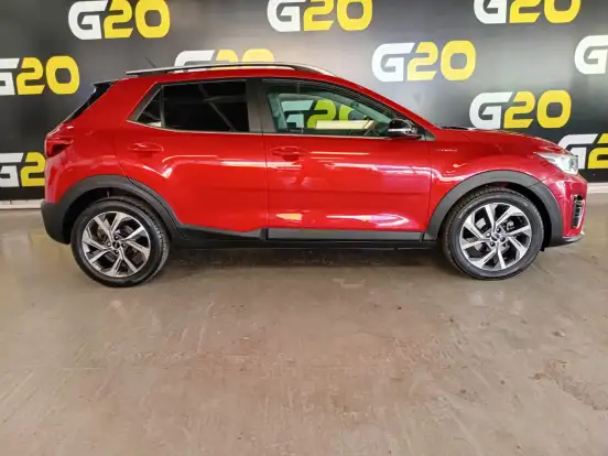KIA-STONIC-2021