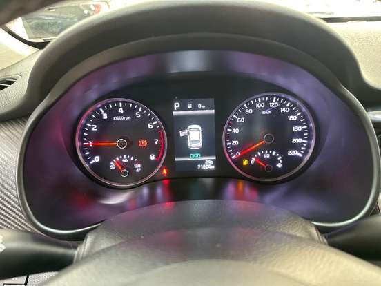 KIA-STONIC-2021