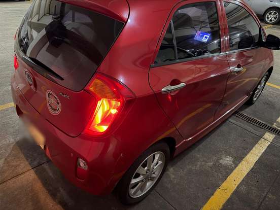 KIA-PICANTO-2012