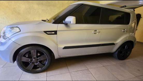 KIA-SOUL-2011