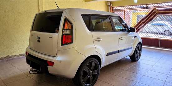 KIA-SOUL-1.6 U.166 16V FLEX 4P MANUAL KIA-SOUL-2011