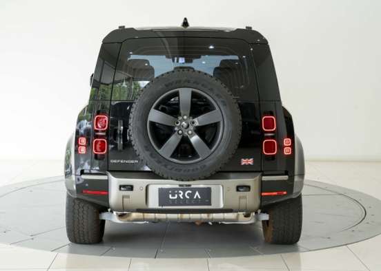 LAND ROVER-DEFENDER-2024